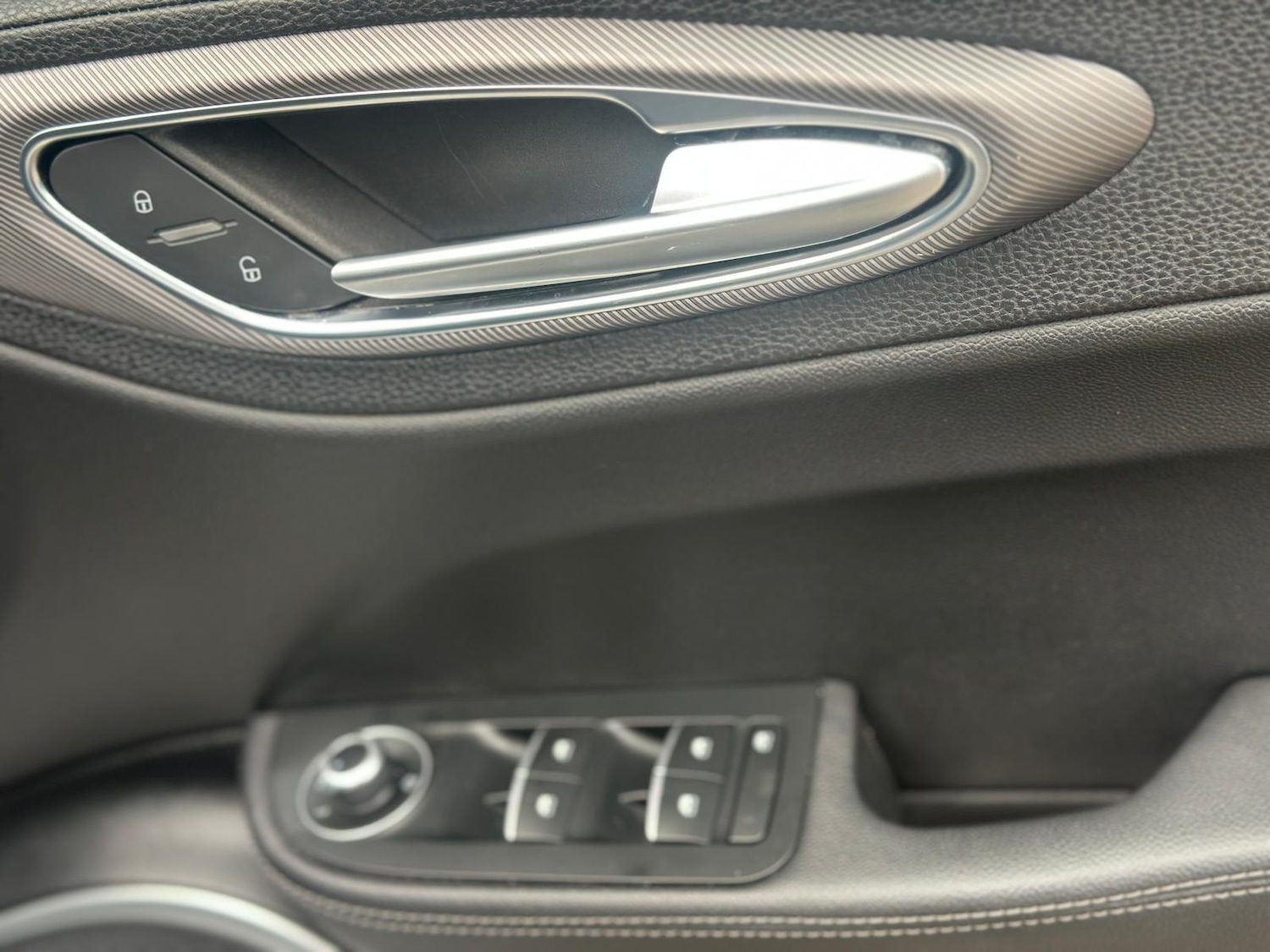 Used Alfa Romeo Giulia 2020 for sale - 76227391: Photo 31