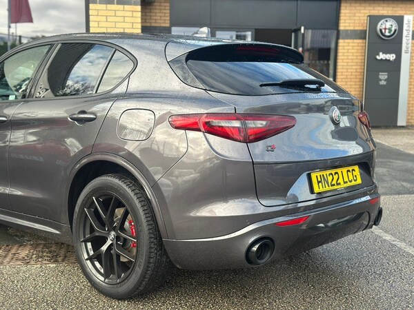 Used Alfa Romeo Stelvio 2022 for sale - 76318081: Photo 8