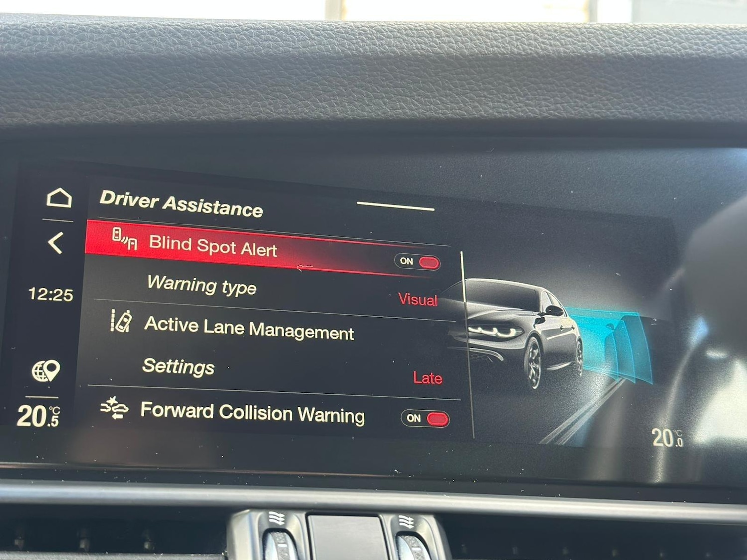 Used Alfa Romeo Giulia 2025 for sale - 76597325: Photo 16