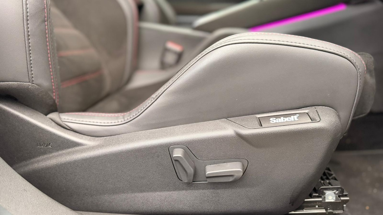 Used Alfa Romeo Junior 2025 for sale - 76632967: Photo 12