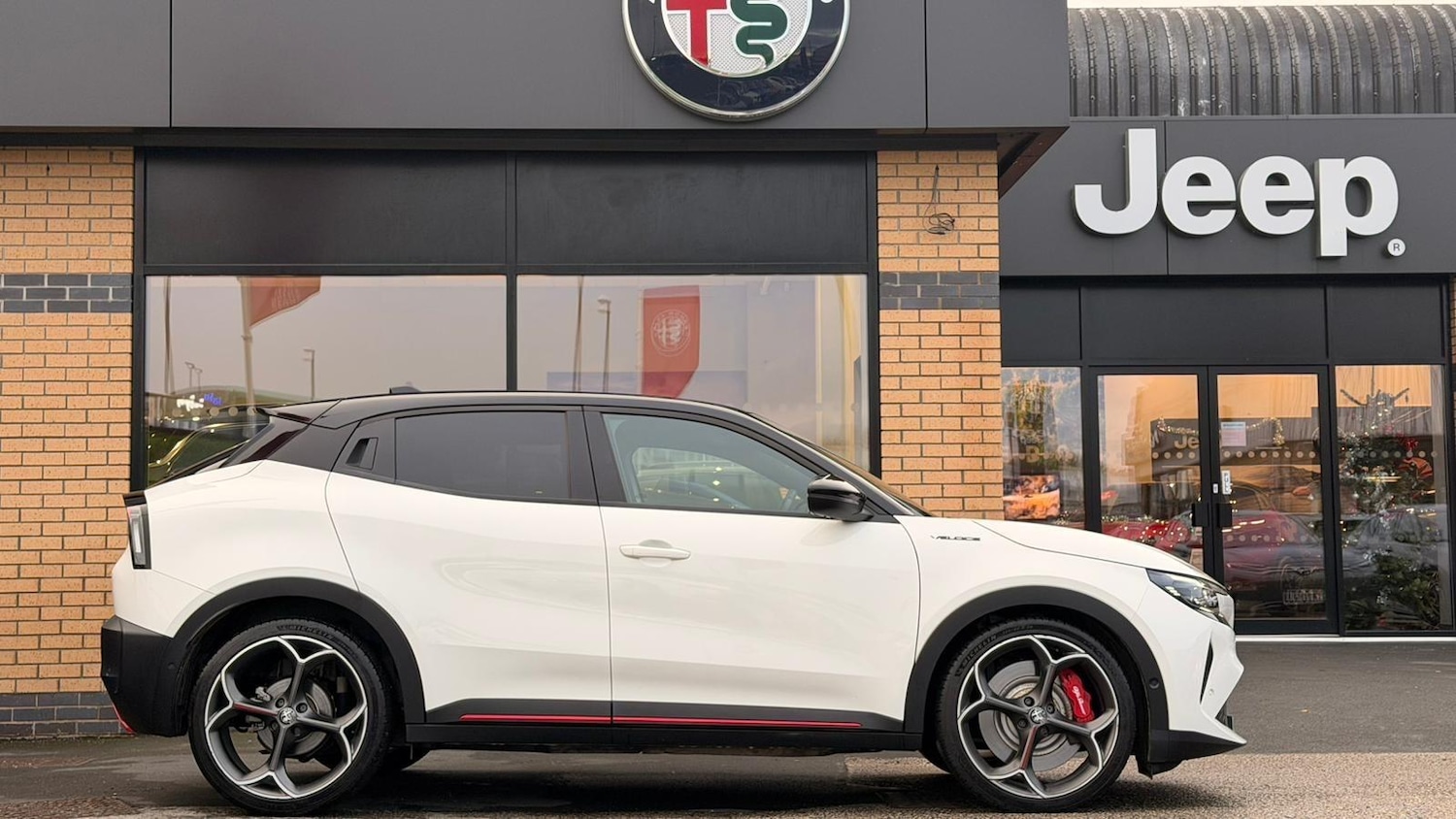 Used Alfa Romeo Junior 2025 for sale - 76632967: Photo 54