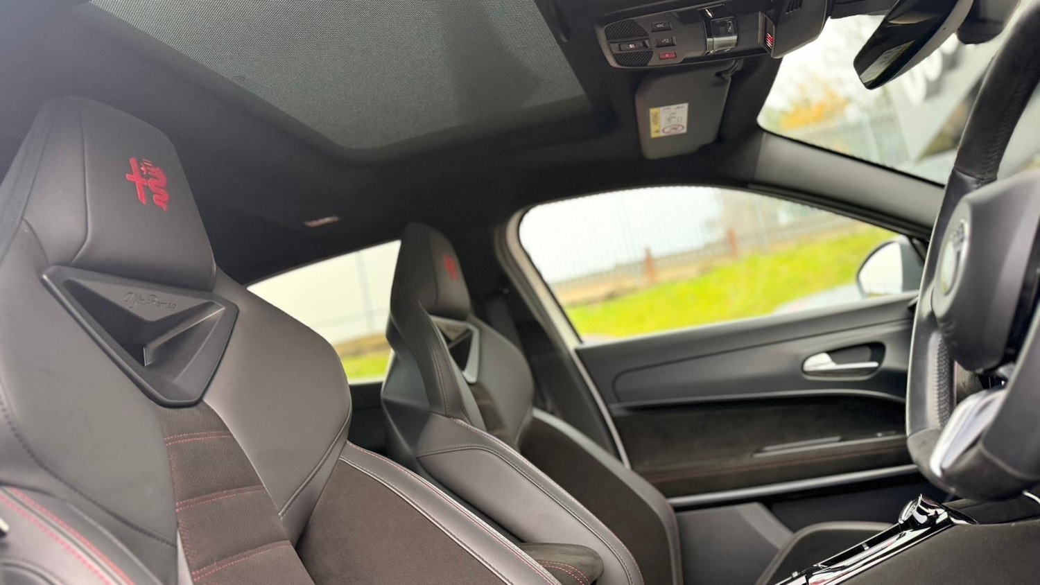 Used Alfa Romeo Junior 2025 for sale - 76632967: Photo 60