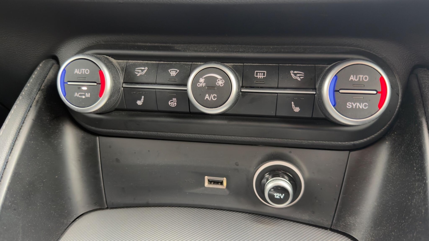 Used Alfa Romeo Stelvio 2019 for sale - 77163487: Photo 50