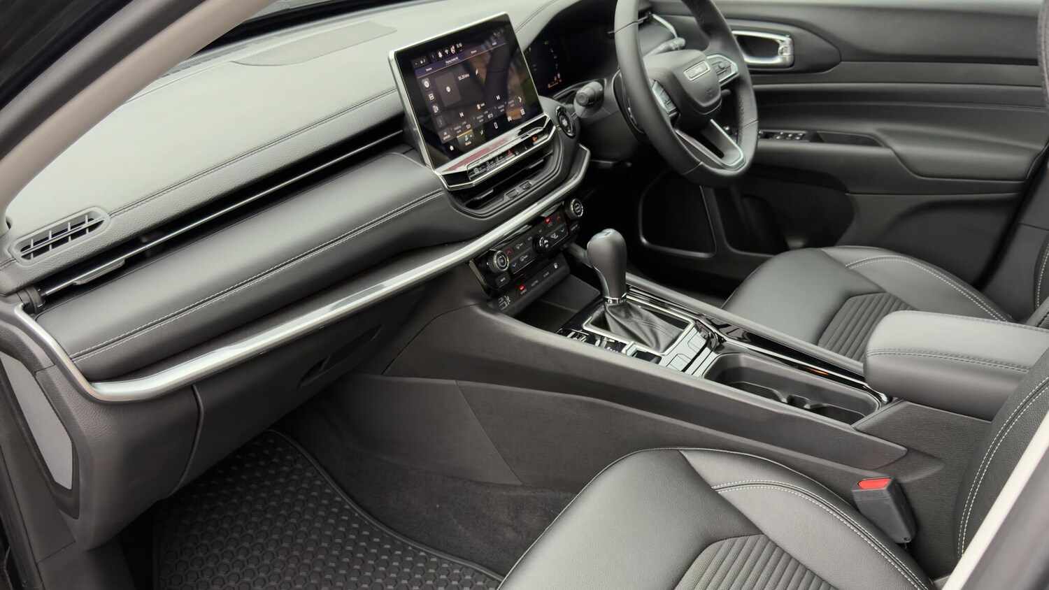 Used Jeep Compass 2024 for sale - 75825776: Photo 18