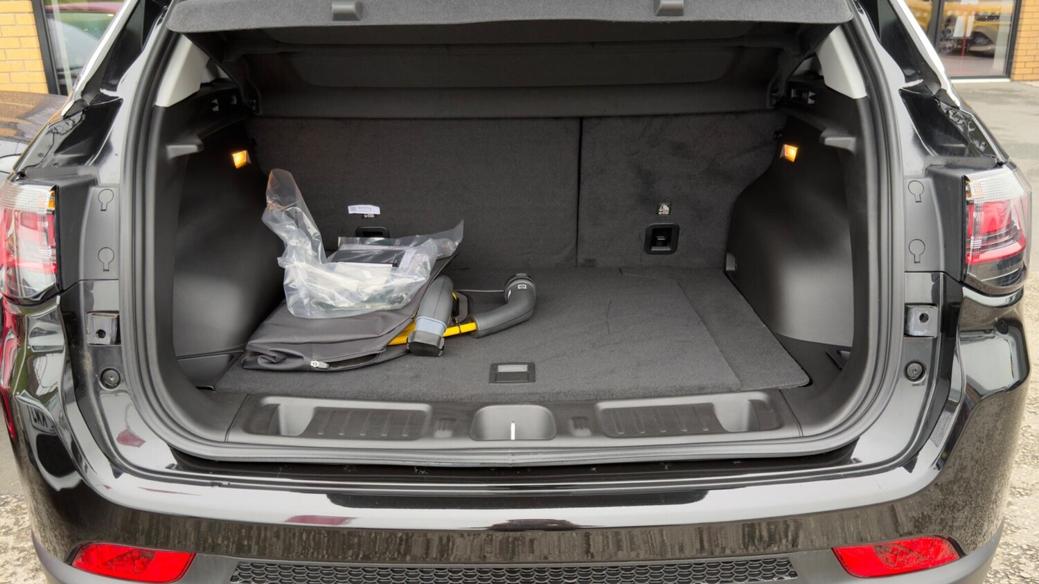 Used Jeep Compass 2024 for sale - 75825776: Photo 44