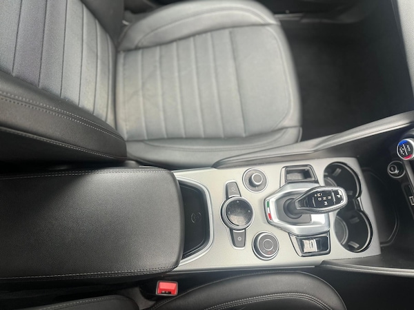 Used Alfa Romeo Giulia 2022 for sale - 76085039: Photo 12