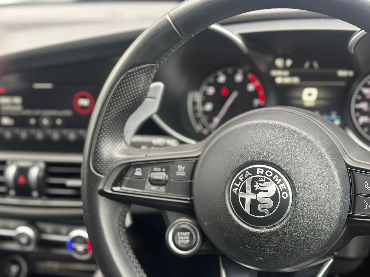 Used Alfa Romeo Giulia 2022 for sale - 76085039: Photo 27