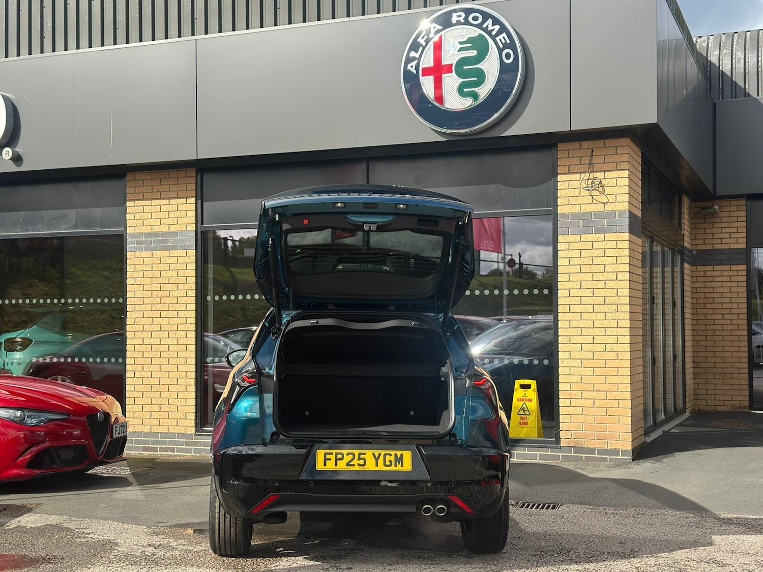 Used Alfa Romeo Junior 2025 for sale - 75826115: Photo 8