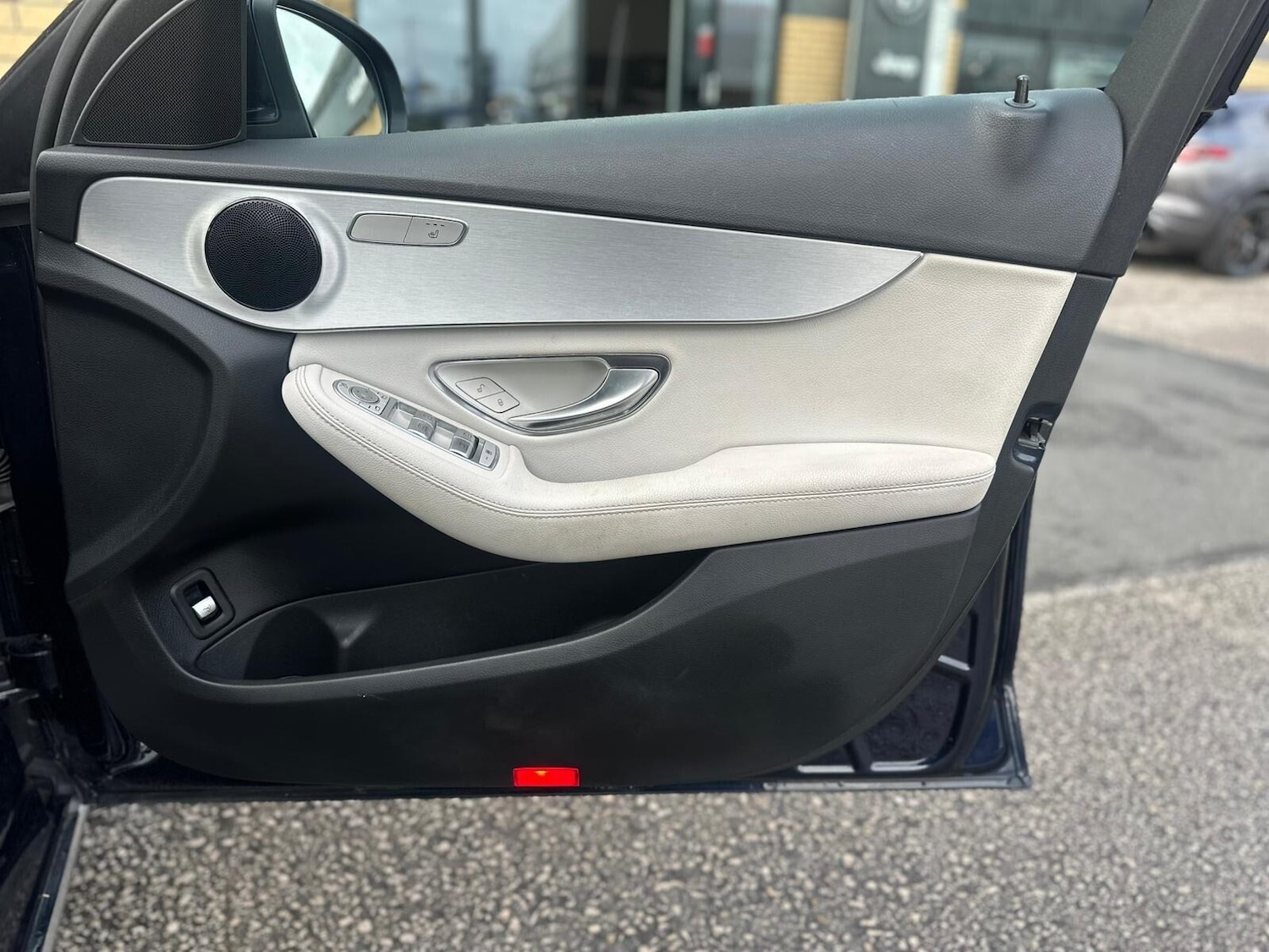 Used Mercedes-Benz C Class 2017 for sale - 76326629: Photo 14