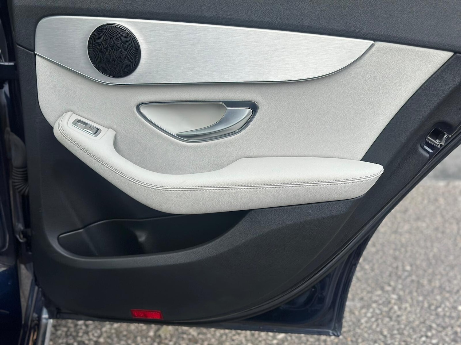 Used Mercedes-Benz C Class 2017 for sale - 76326629: Photo 33