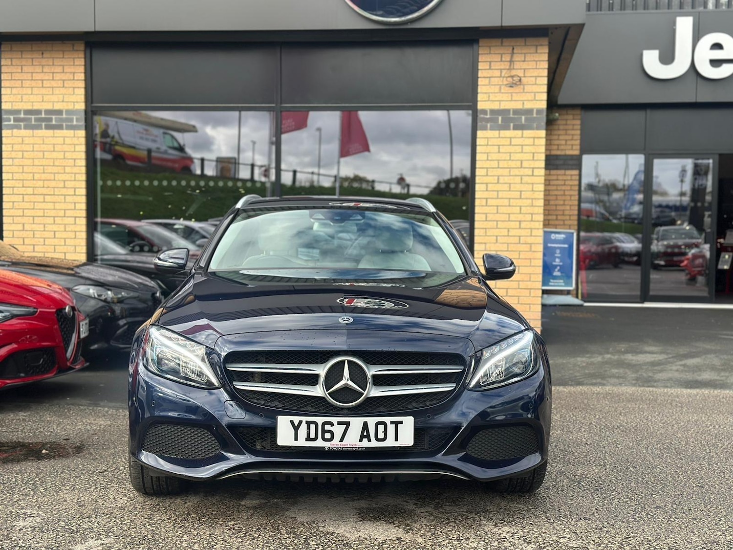 Used Mercedes-Benz C Class 2017 for sale - 76326629: Photo 43