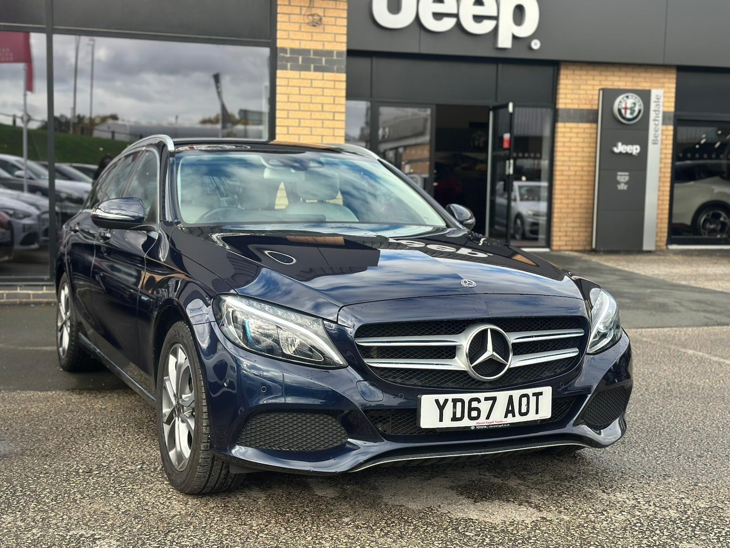Used Mercedes-Benz C Class 2017 for sale - 76326629: Photo 48
