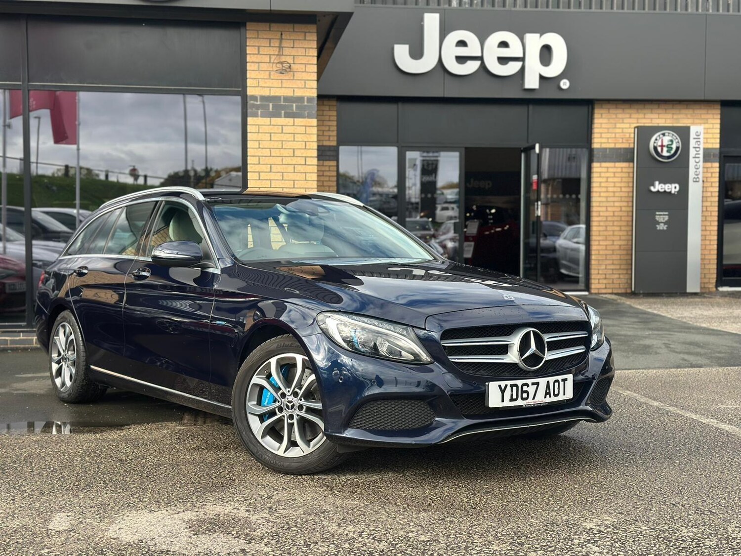 Used Mercedes-Benz C Class 2017 for sale - 76326629: Photo 49