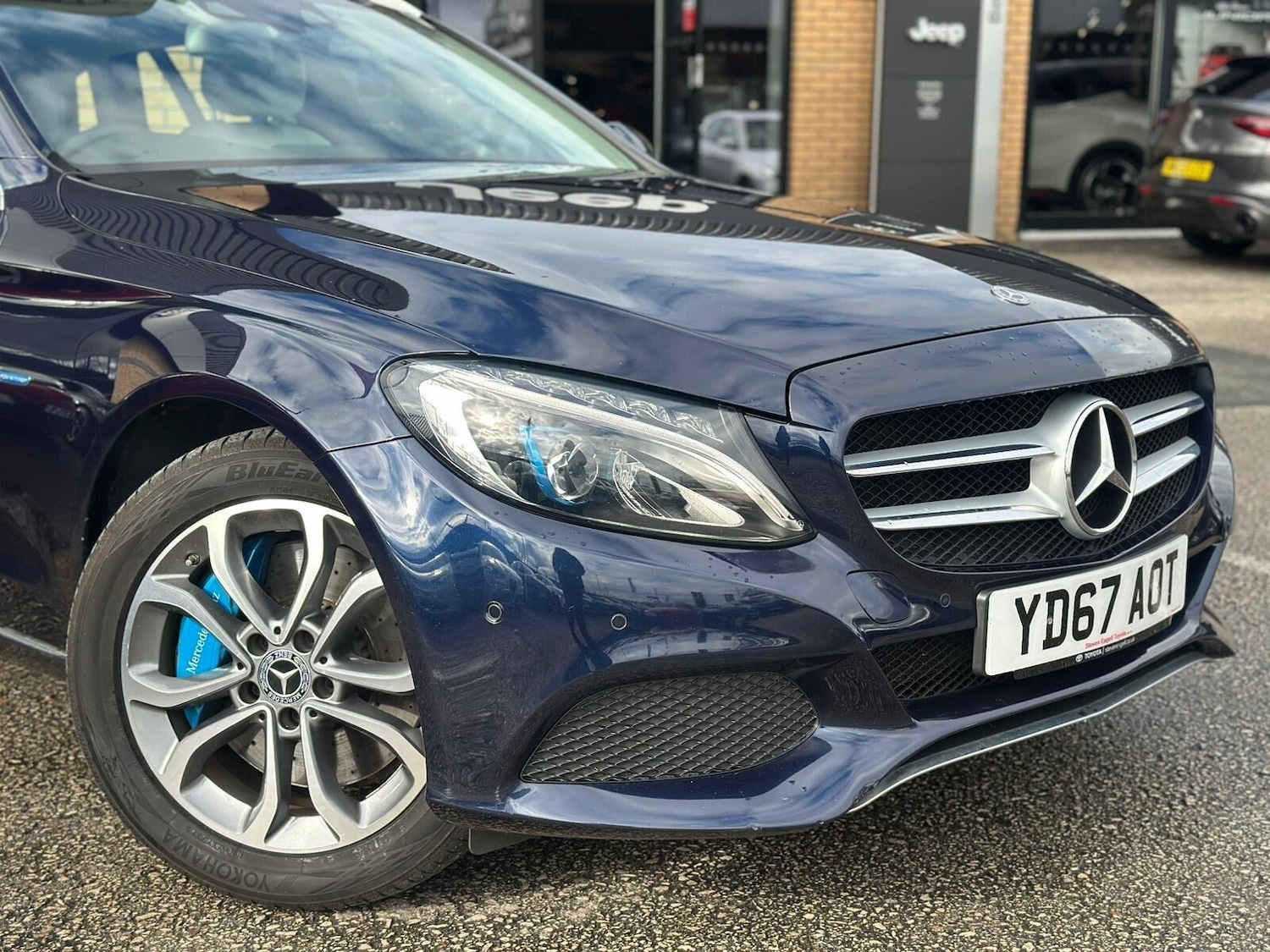 Used Mercedes-Benz C Class 2017 for sale - 76326629: Photo 8