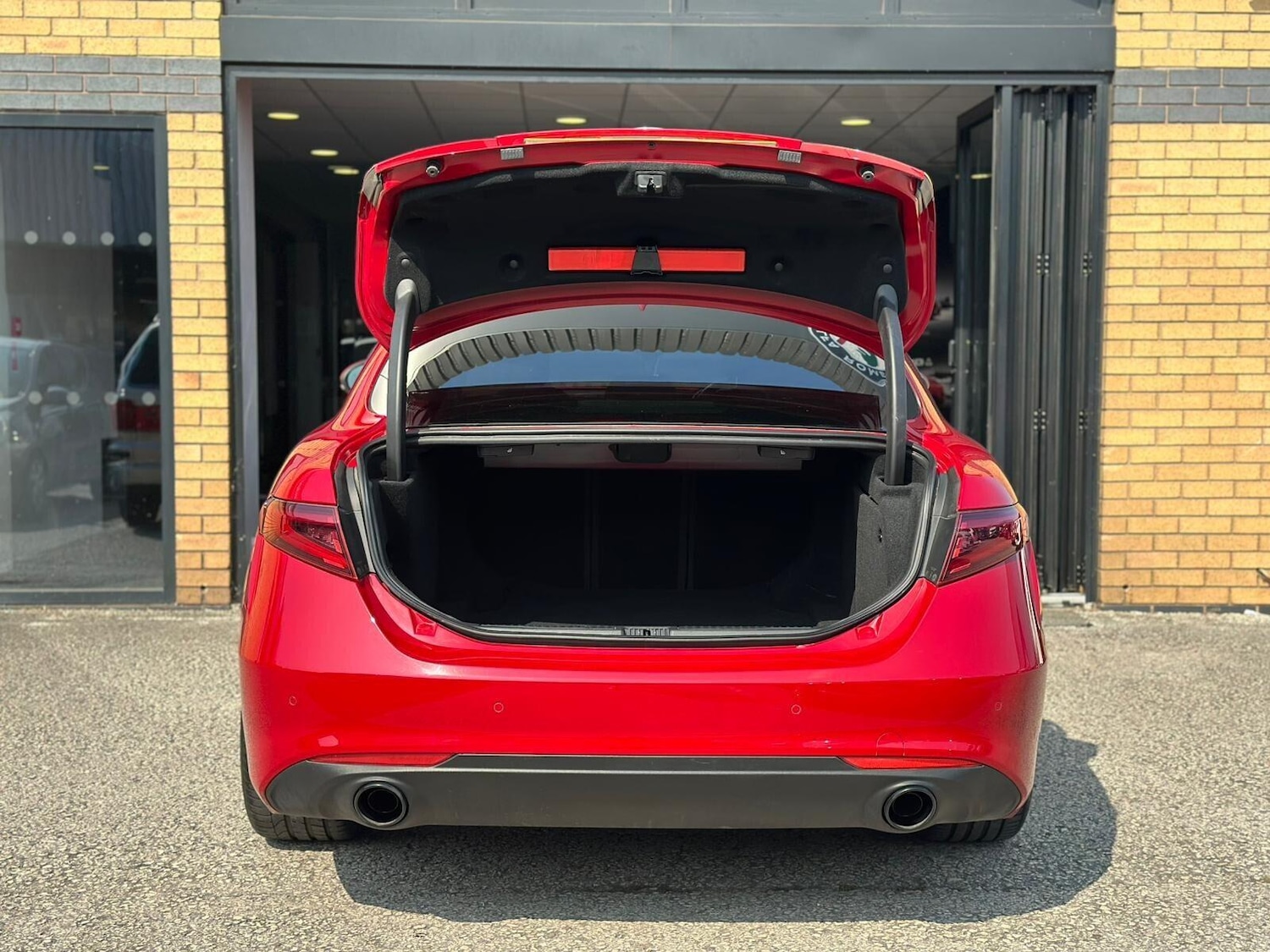 Used Alfa Romeo Giulia 2020 for sale - 76572751: Photo 8