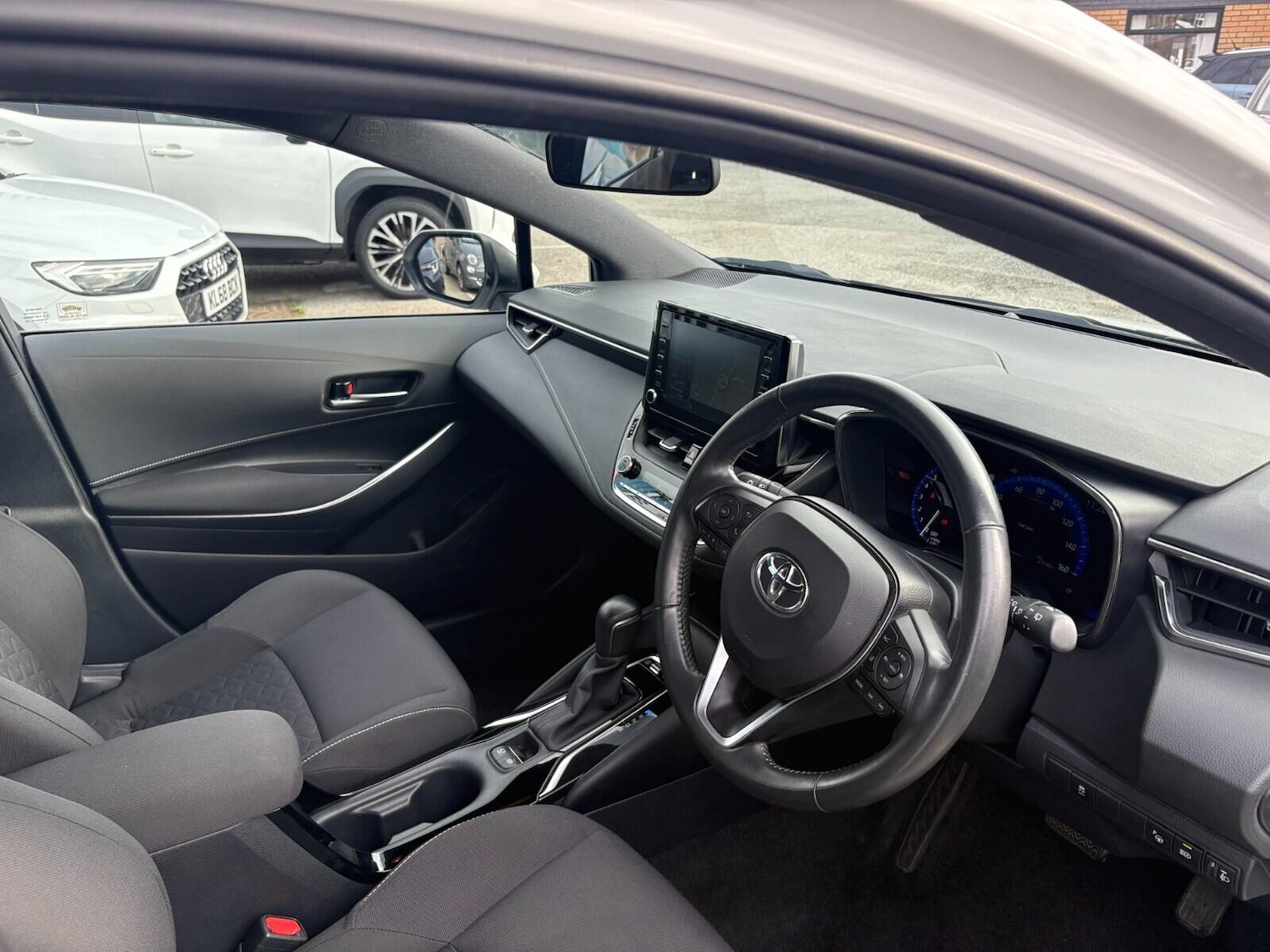 Used Toyota Corolla 2019 for sale - 76759660: Photo 18
