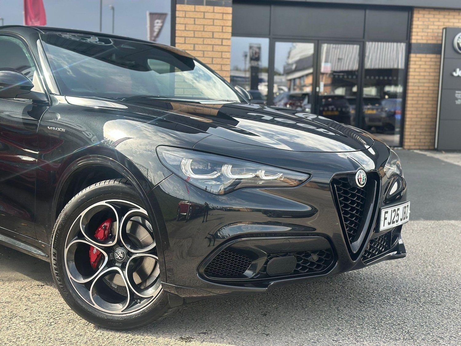 Used Alfa Romeo Stelvio 2025 for sale - 76012690: Photo 77
