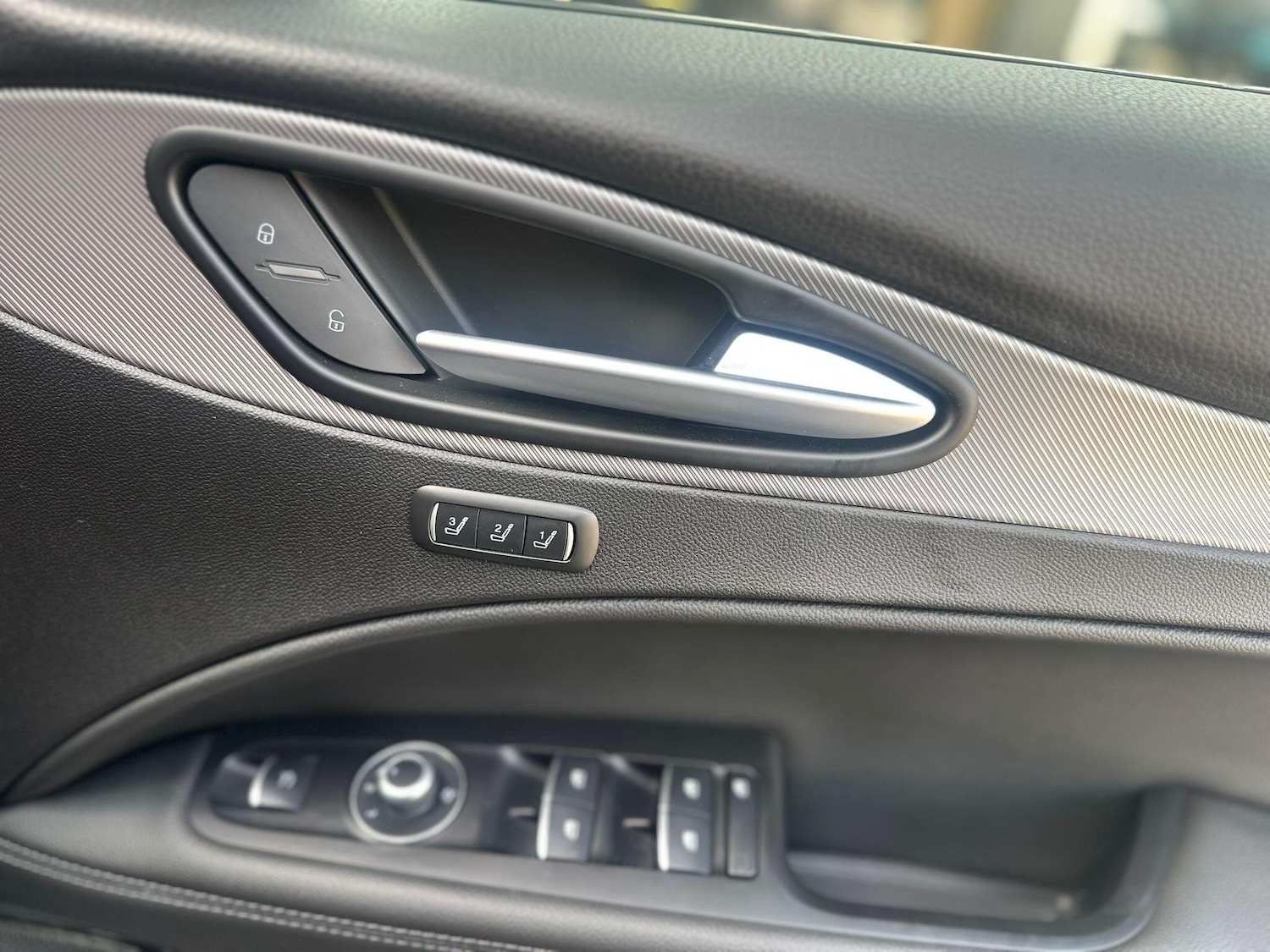 Used Alfa Romeo Stelvio 2025 for sale - 76012690: Photo 78