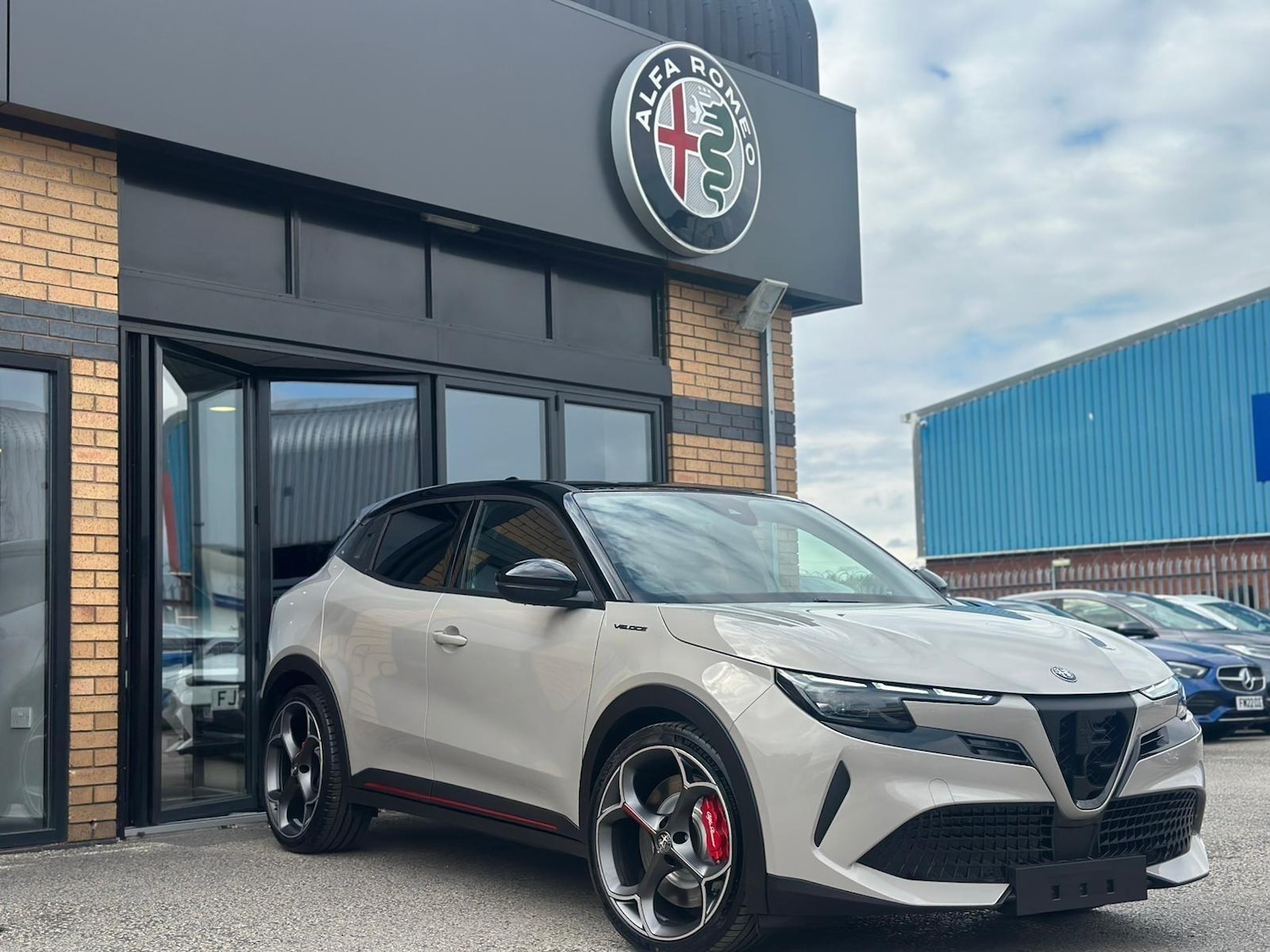 Used Alfa Romeo Junior 2025 for sale - 76109088: Photo 1