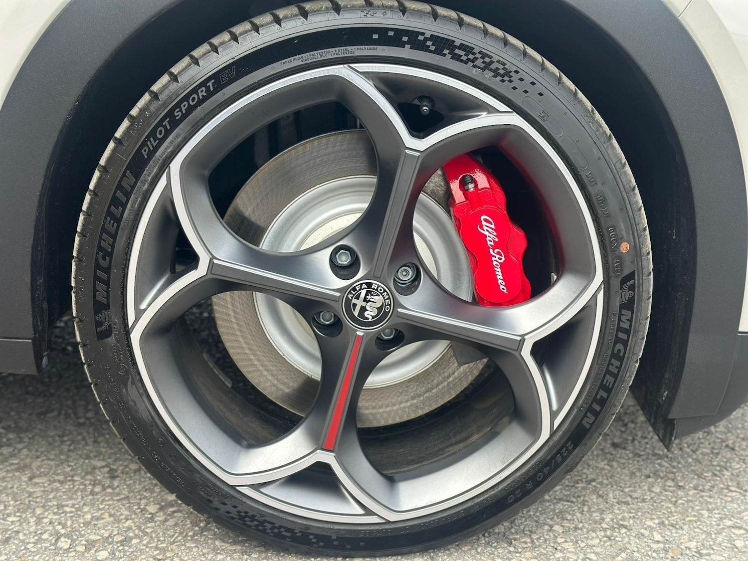 Used Alfa Romeo Junior 2025 for sale - 76109088: Photo 27