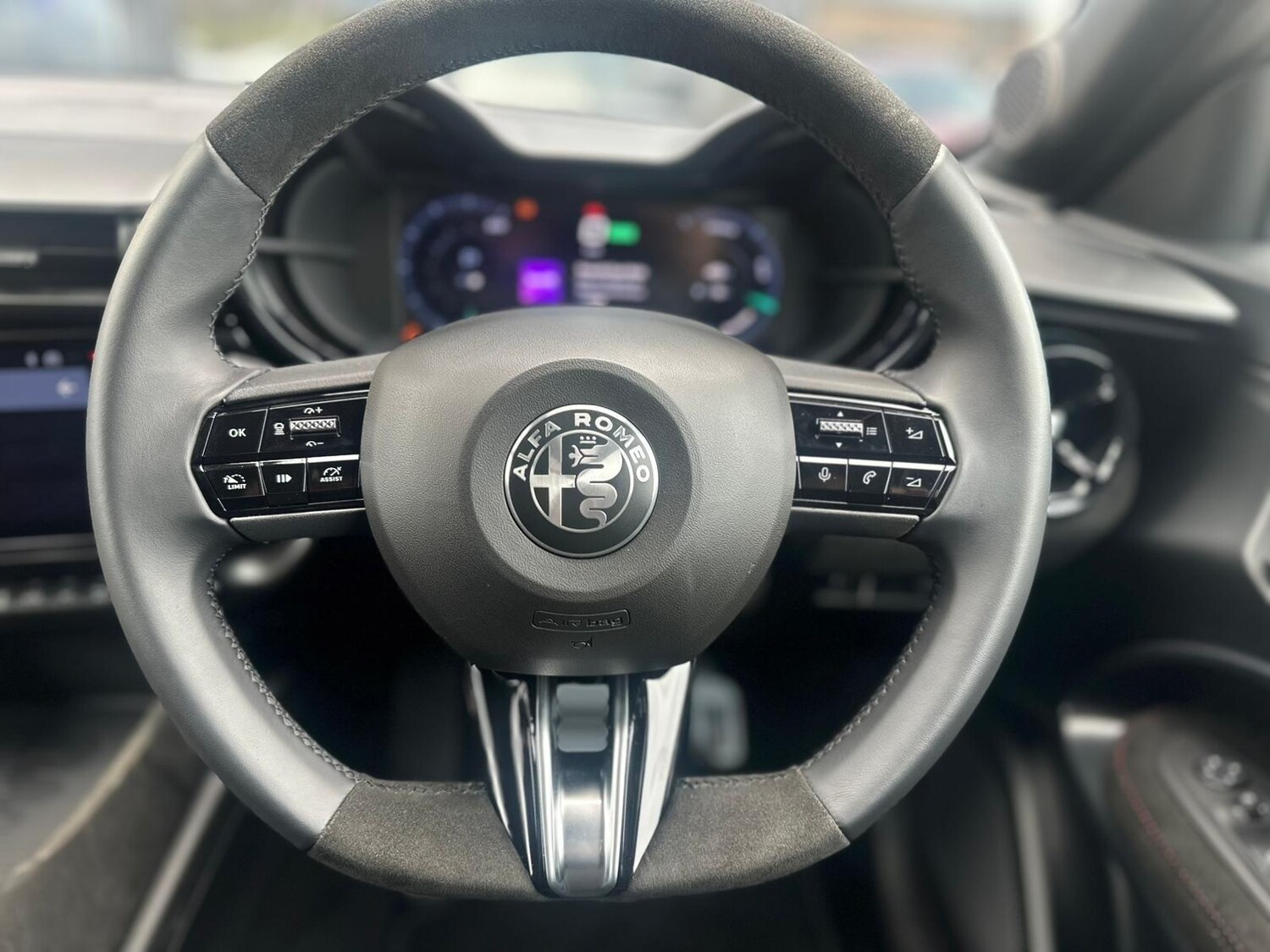 Used Alfa Romeo Junior 2025 for sale - 76109088: Photo 30