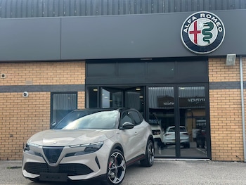 Used Alfa Romeo Junior 2025 for sale - 76109088: Photo 3
