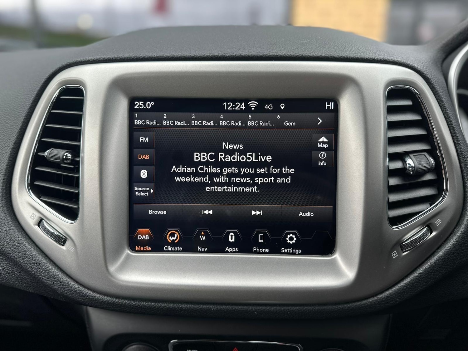 Used Jeep Compass 2021 for sale - 76179794: Photo 77