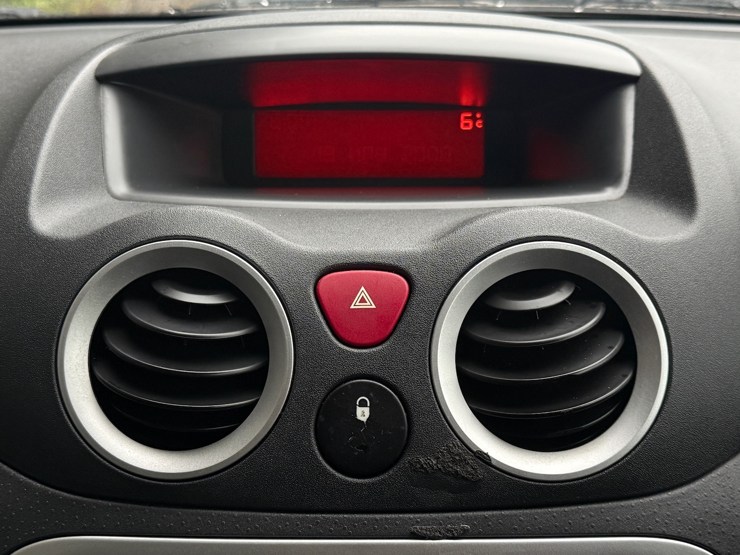 Used Citroen C2 2009 for sale - 77454629: Photo 15