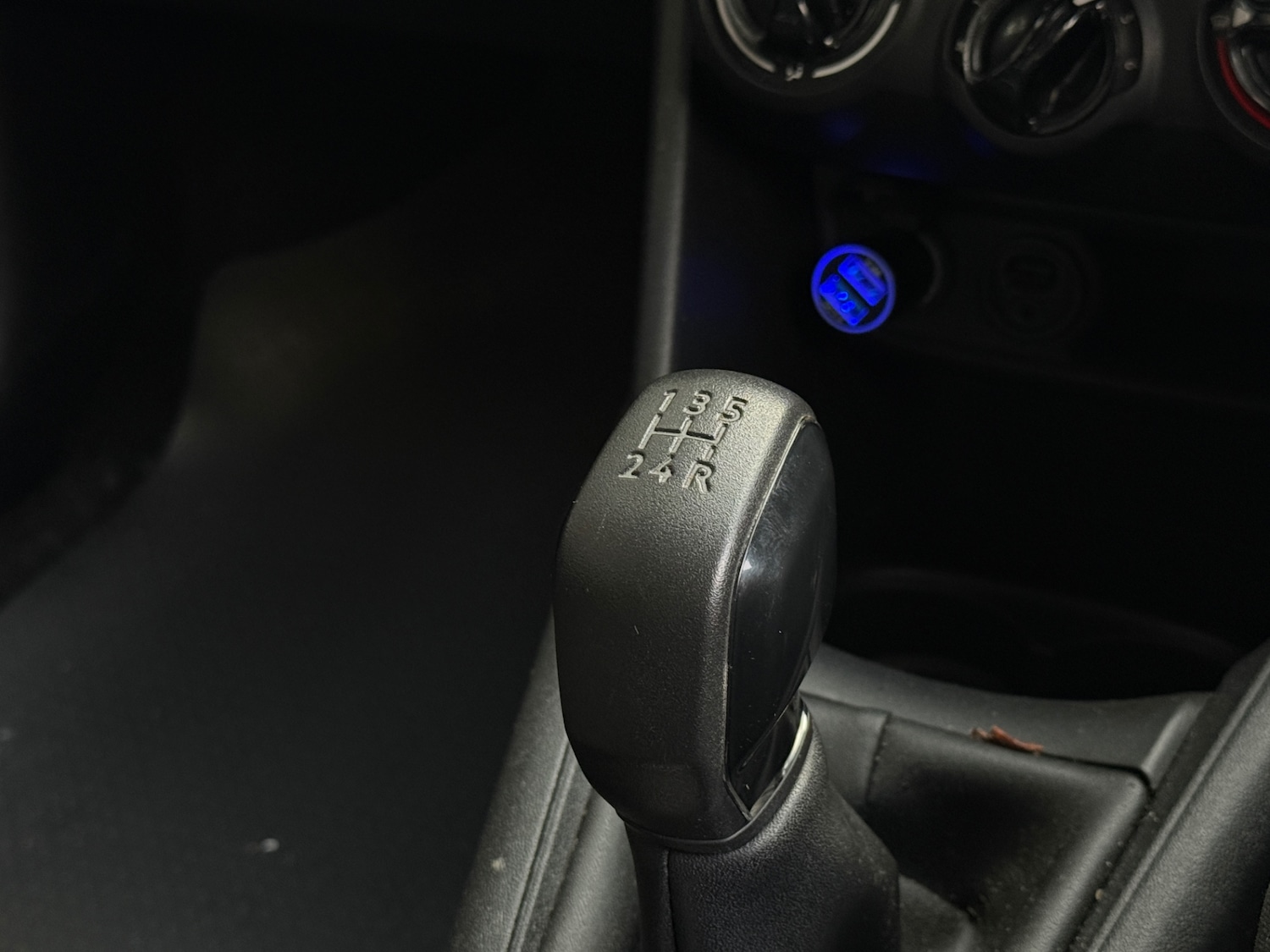 Used Peugeot 208 2016 for sale - 77888349: Photo 17