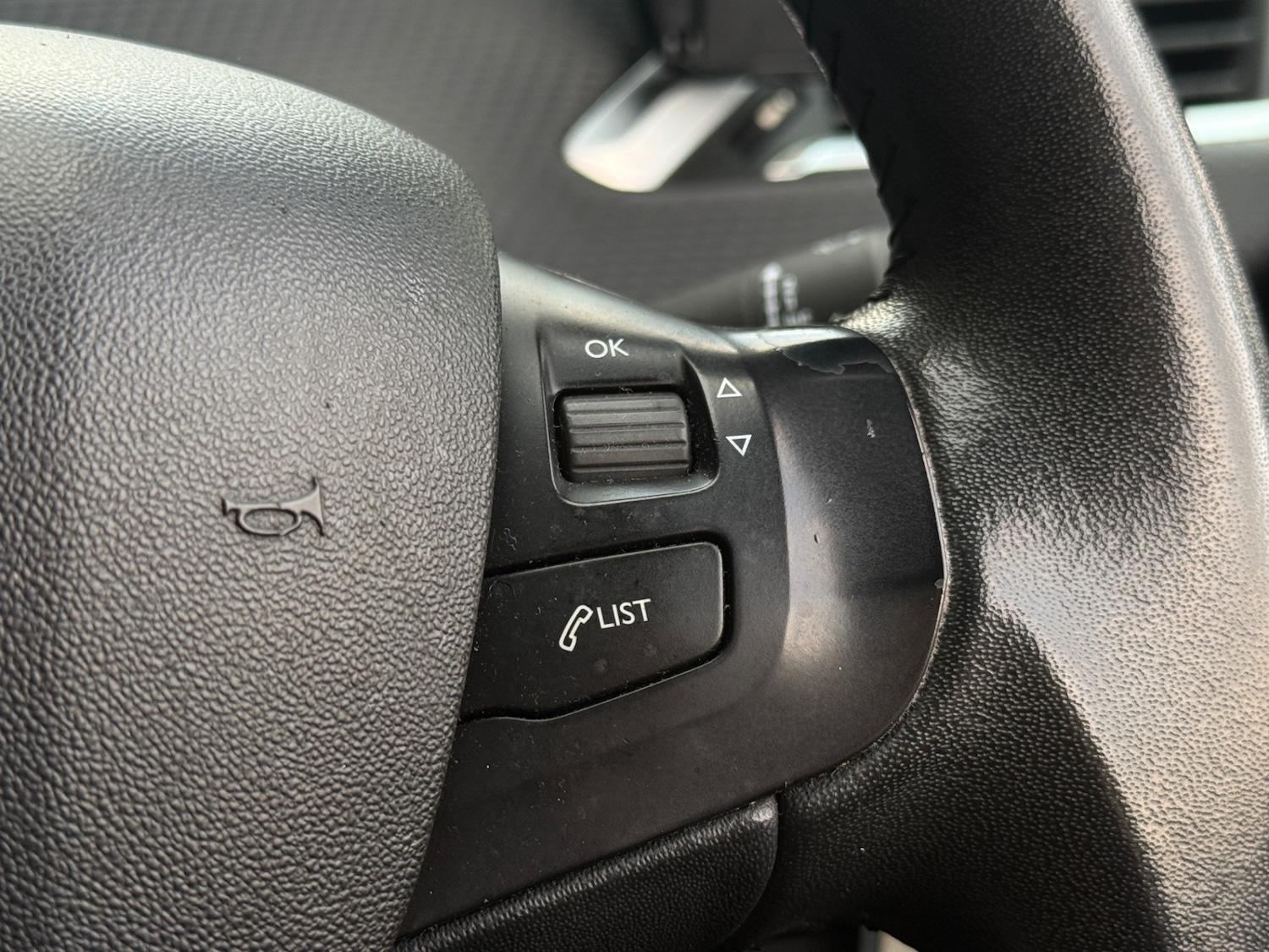 Used Peugeot 208 2016 for sale - 77888349: Photo 19