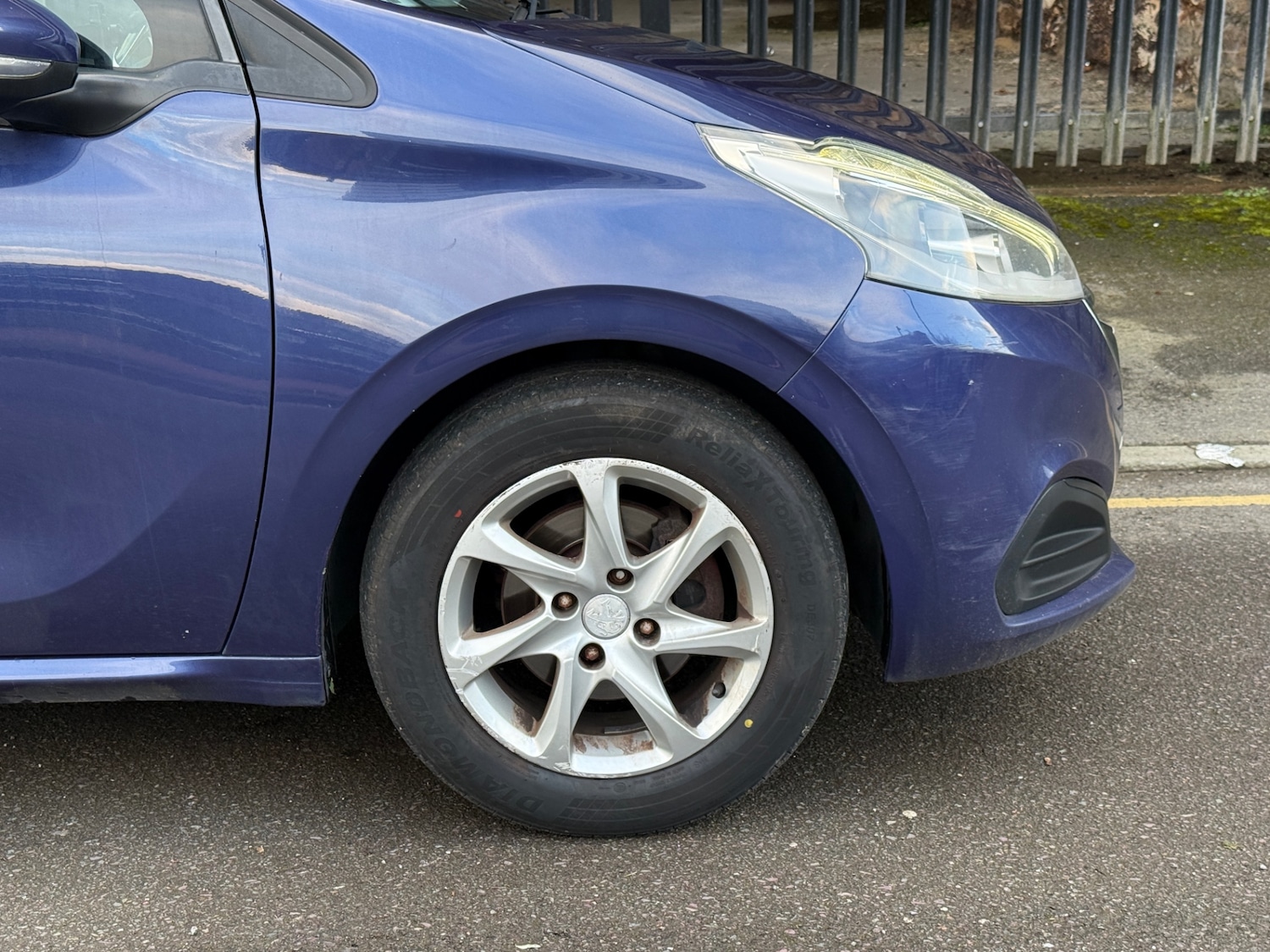 Used Peugeot 208 2016 for sale - 77888349: Photo 8