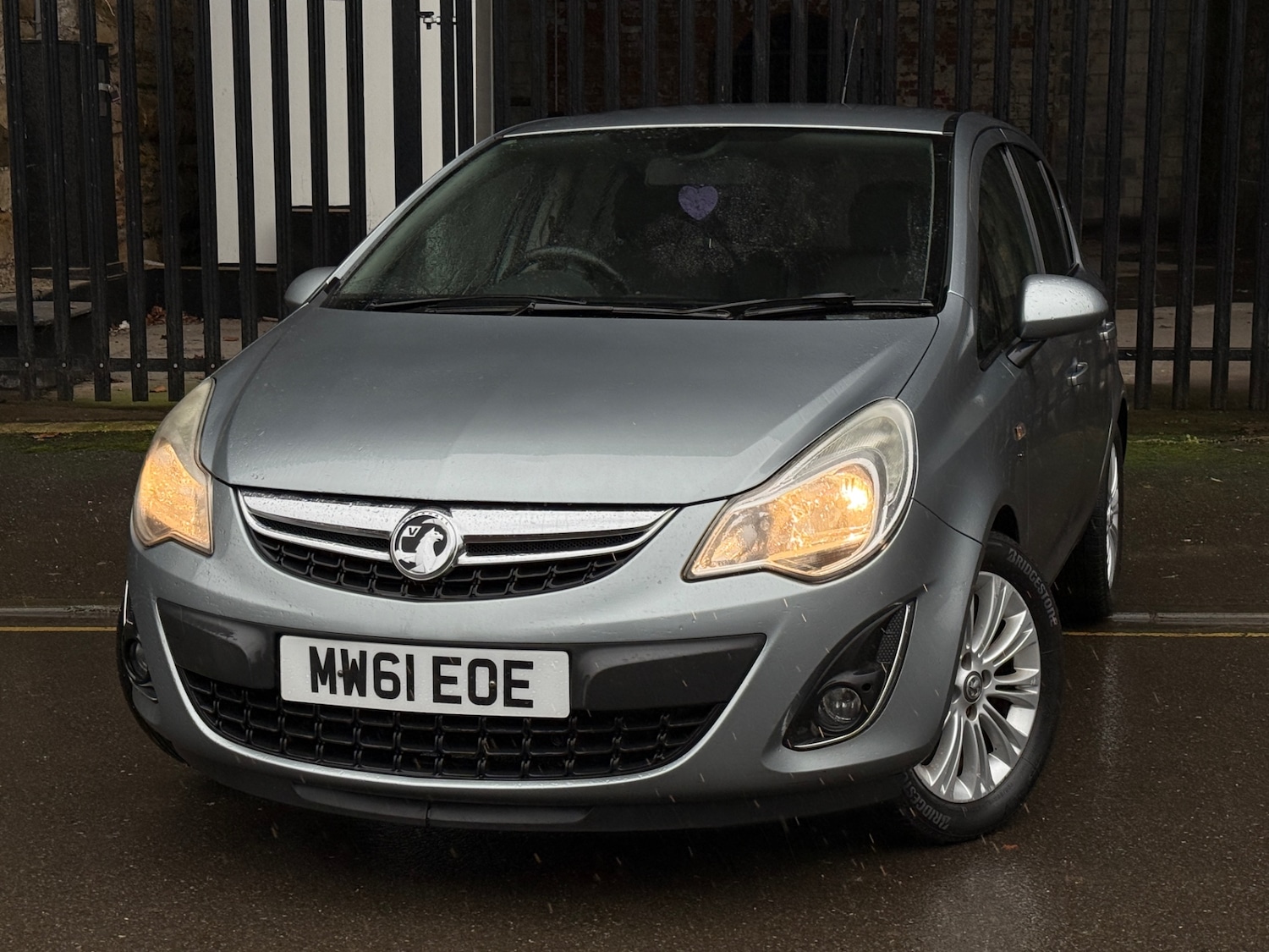 Used Vauxhall Corsa 2011 for sale - 77454628: Photo 1