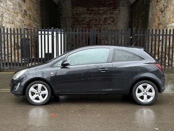 Used Vauxhall Corsa 2012 for sale - 77454296: Photo