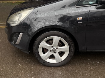 Used Vauxhall Corsa 2012 for sale - 77454296: Photo