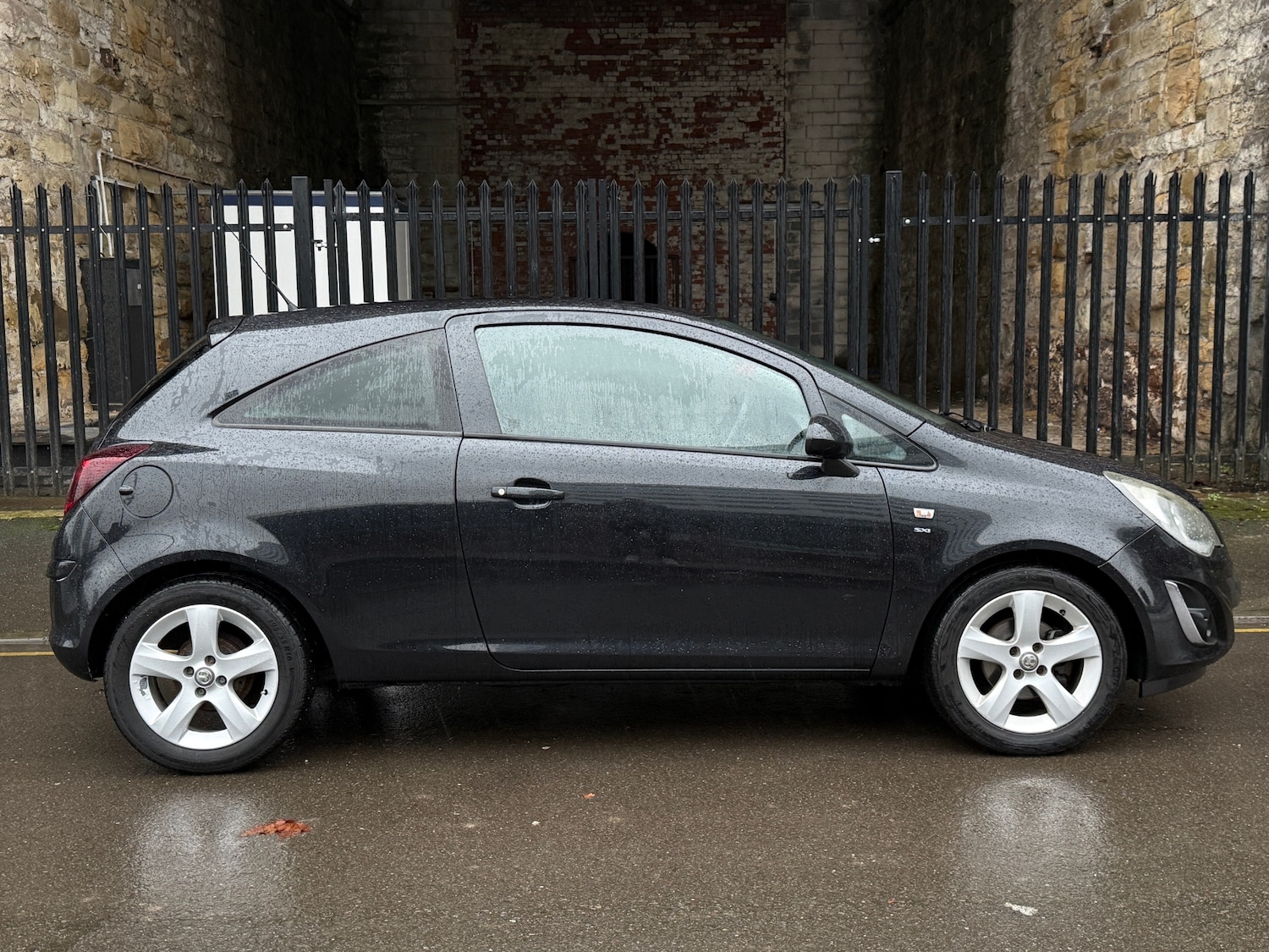 Used Vauxhall Corsa 2012 for sale - 77454296: Photo 6