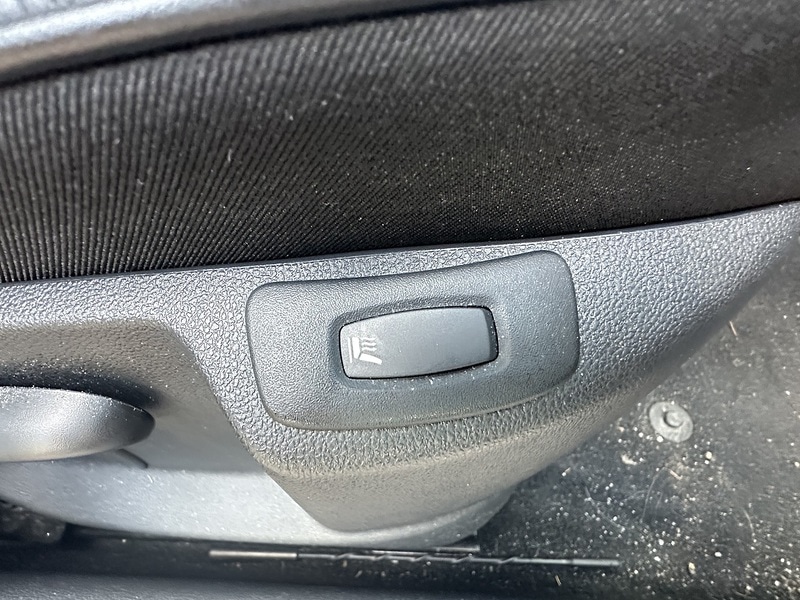 Used Renault Captur 2018 for sale - 76670699: Photo 7