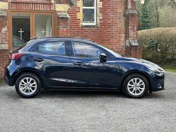 Used Mazda Mazda2 2016 for sale - 77584163: Photo