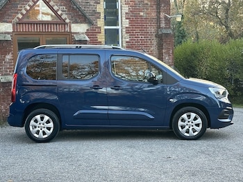 Used Vauxhall Combo Life 2022 for sale - 76628617: Photo