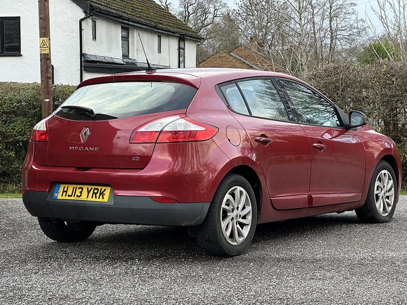 Used Renault Megane 2013 for sale - 77276899: Photo 4
