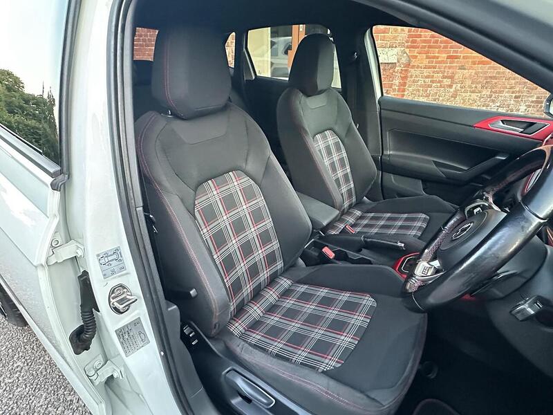 Used Volkswagen Polo 2019 for sale - 76628625: Photo 15