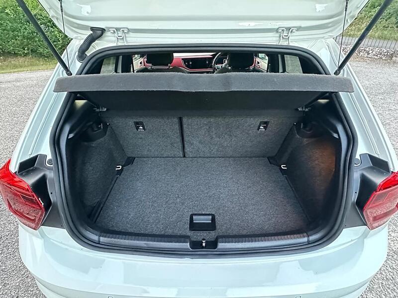 Used Volkswagen Polo 2019 for sale - 76628625: Photo 37