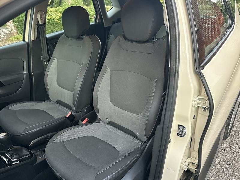 Used Renault Captur 2015 for sale - 76628613: Photo 16