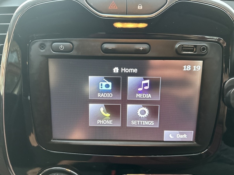 Used Renault Captur 2015 for sale - 76628613: Photo 26