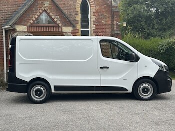 Used Vauxhall Vivaro 2017 for sale - 76628620: Photo