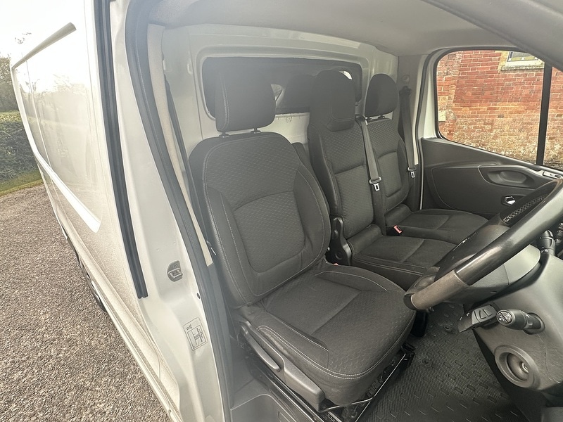 Used Vauxhall Vivaro 2015 for sale - 78177493: Photo 14