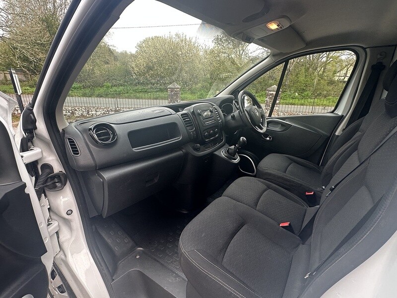 Used Vauxhall Vivaro 2015 for sale - 78177493: Photo 16