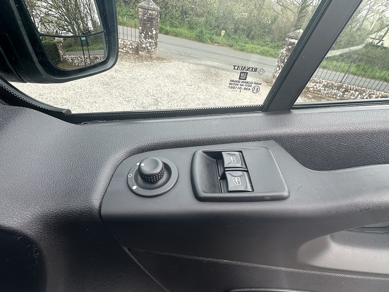 Used Vauxhall Vivaro 2015 for sale - 78177493: Photo 17