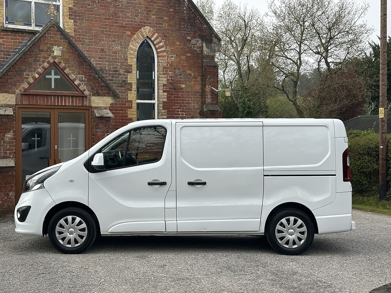 Used Vauxhall Vivaro 2015 for sale - 78177493: Photo 5