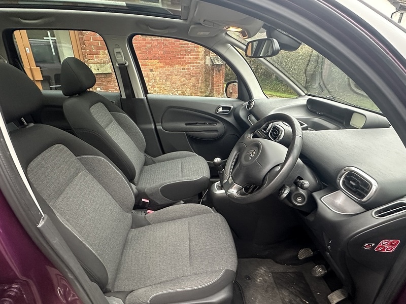 Used Citroen C3 Picasso 2017 for sale - 77789008: Photo 7