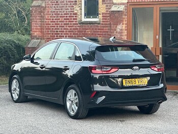 Used Kia Ceed 2019 for sale - 76628608: Photo